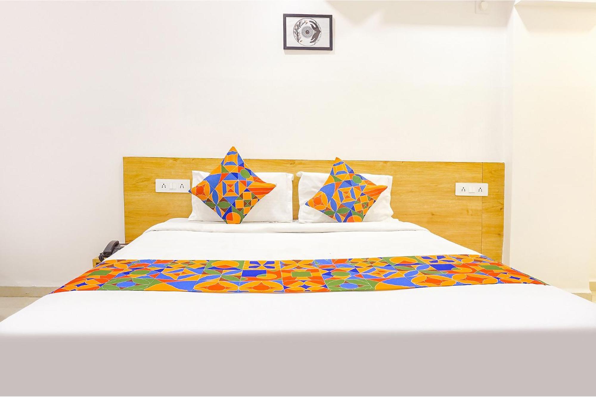 Fabhotel Saffron Inn I - Nr Darshan Museum Pune Luaran gambar