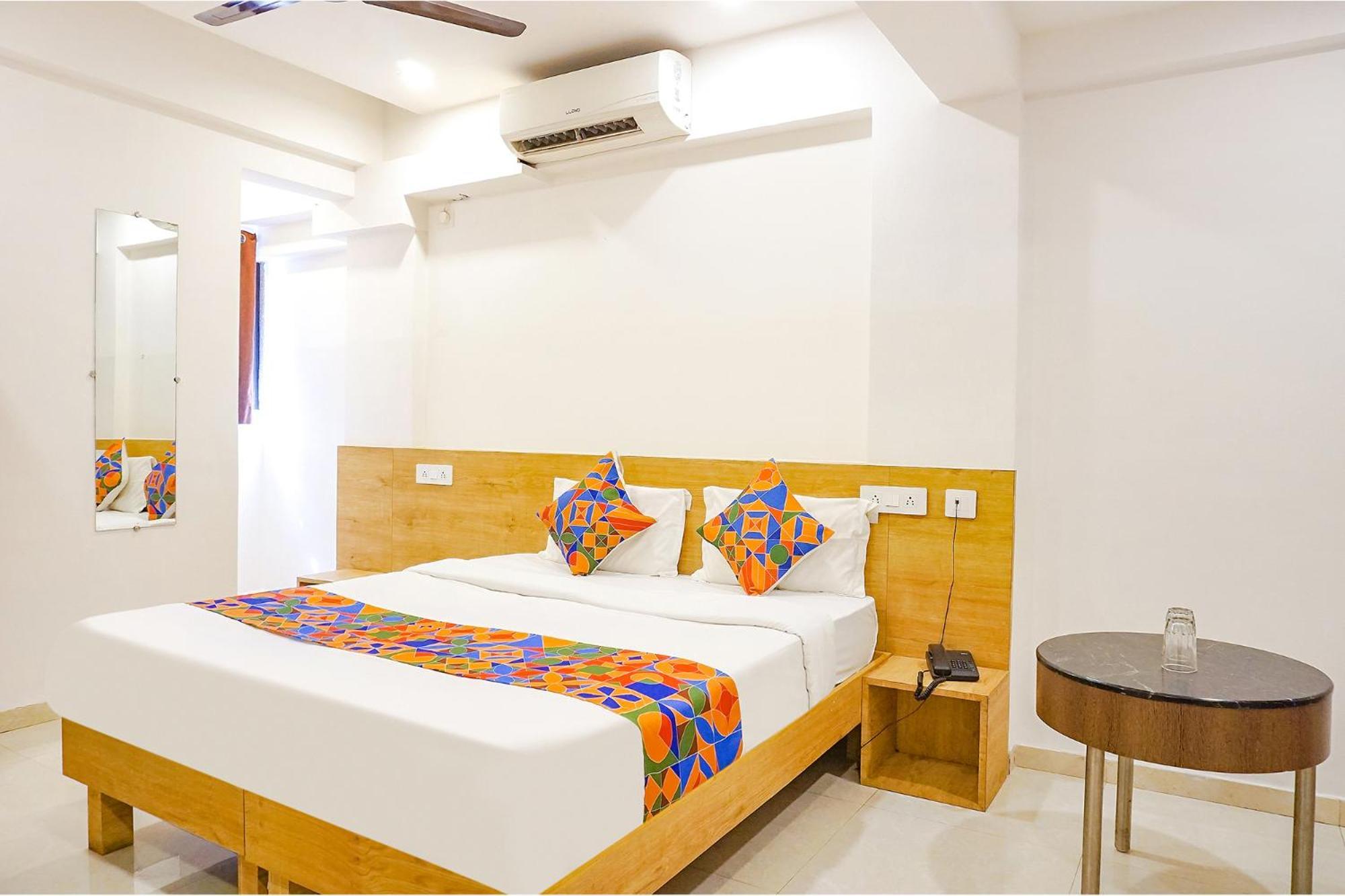 Fabhotel Saffron Inn I - Nr Darshan Museum Pune Luaran gambar