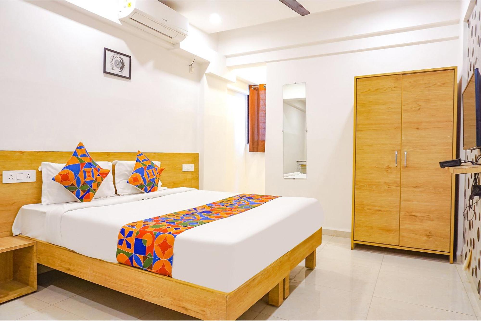 Fabhotel Saffron Inn I - Nr Darshan Museum Pune Luaran gambar
