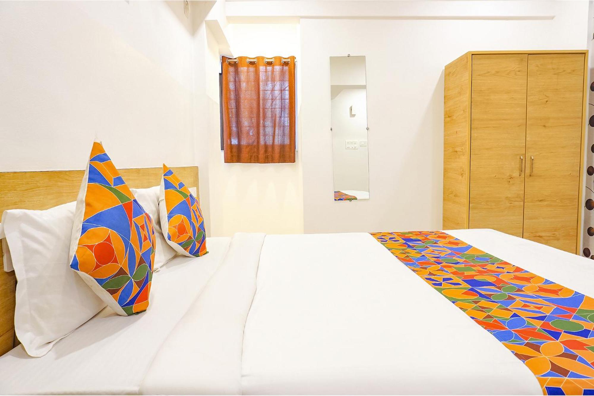Fabhotel Saffron Inn I - Nr Darshan Museum Pune Luaran gambar